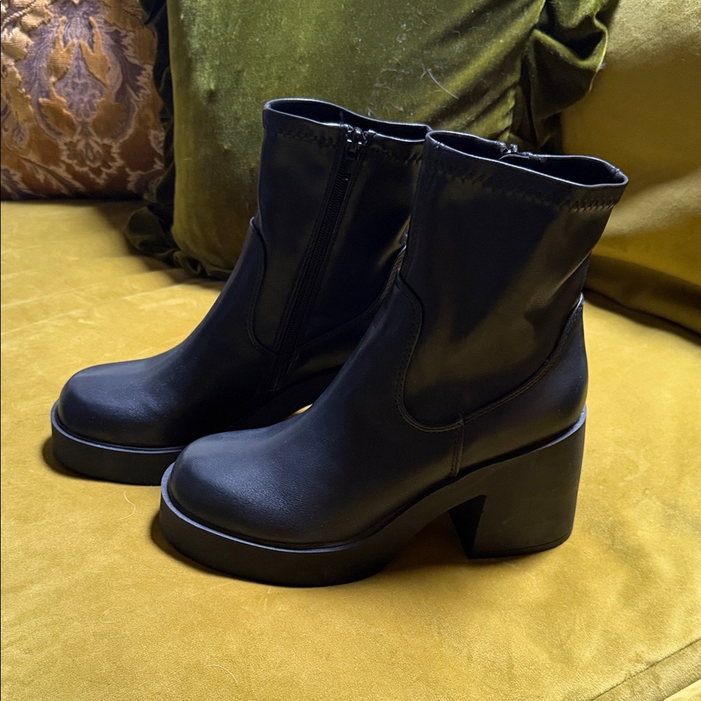 Madden Girl Black Heeled Boots